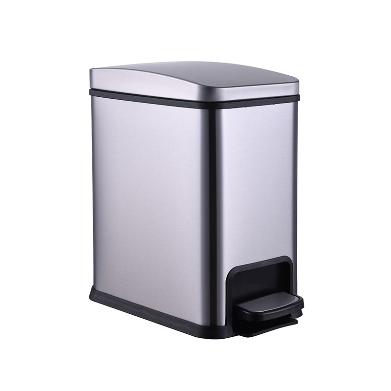不锈钢垃圾桶